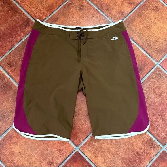 The North Face Women's Brown and Purple Shorts - Picture 1 of 7